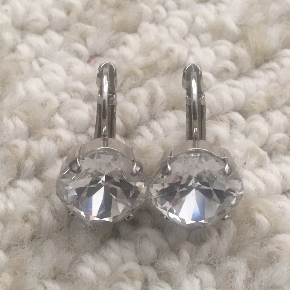 Sabika BASIC  DROP EARRINGS - CRYSTAL